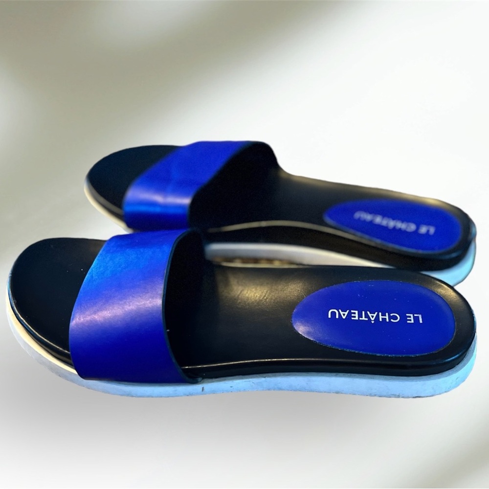 Le Chateau Sandals